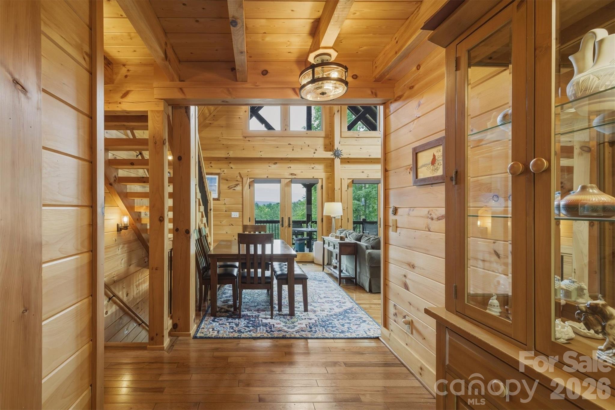 39 Lakeside Path