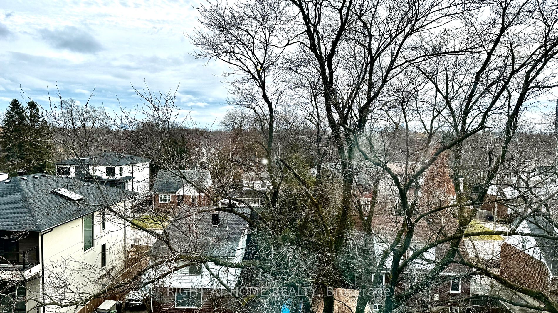 181 E Sheppard Ave 419