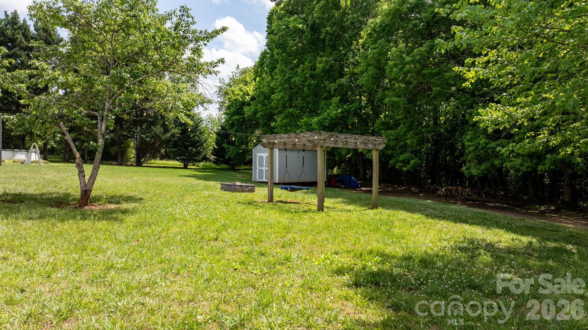900 Pine Mountain Road