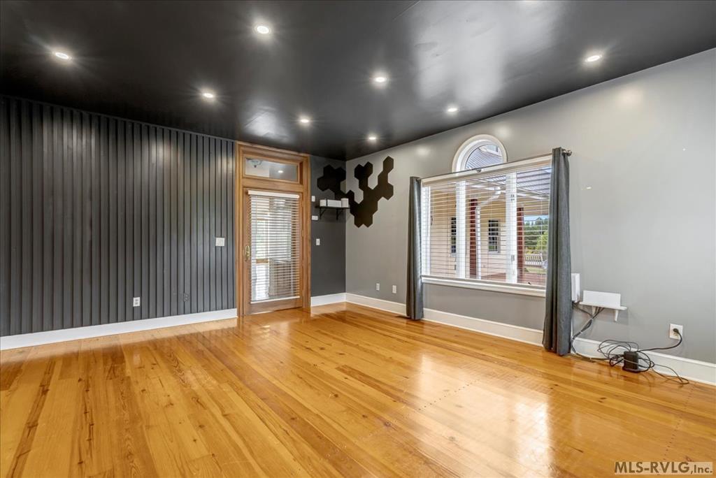 593 Stoney Cross Road