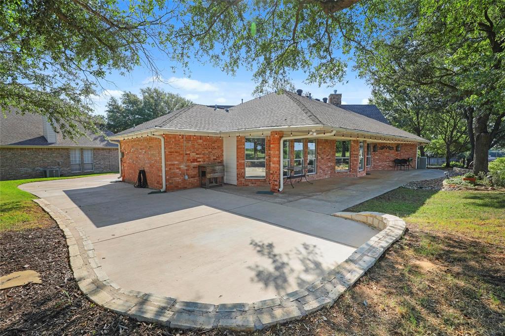 645 Sugarloaf Court