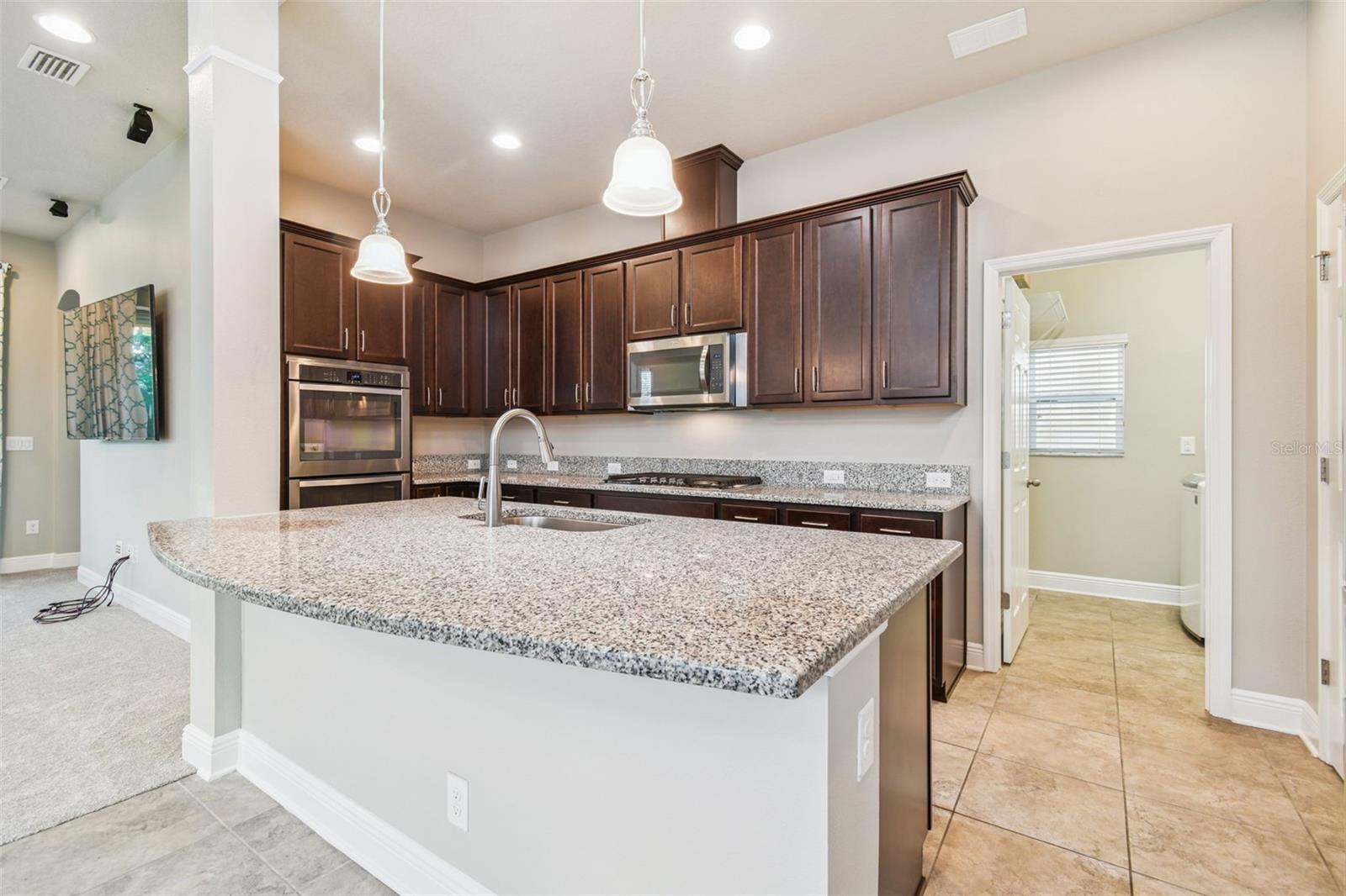 7508 Sea Lilly Court