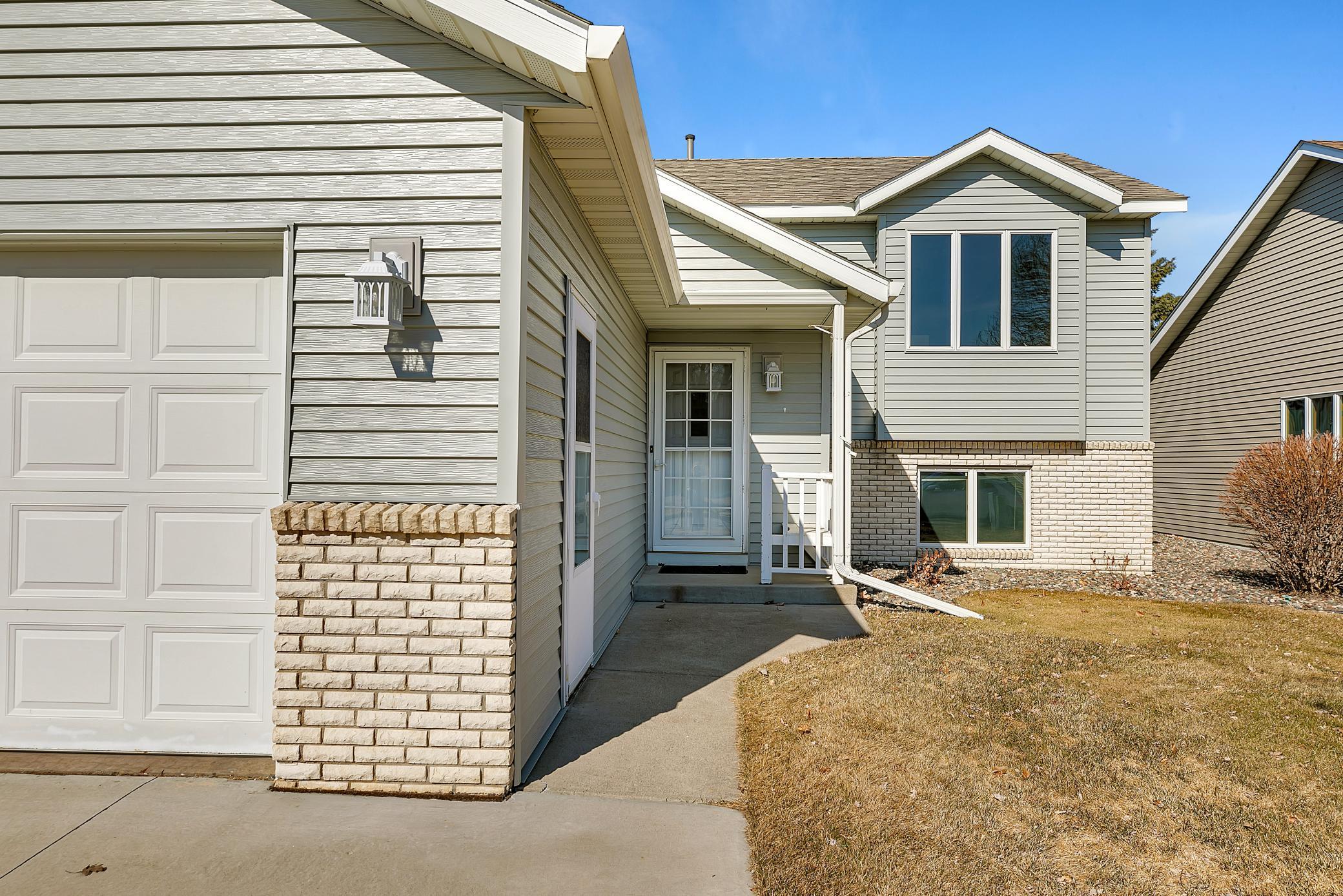 13 Pine Tree Court