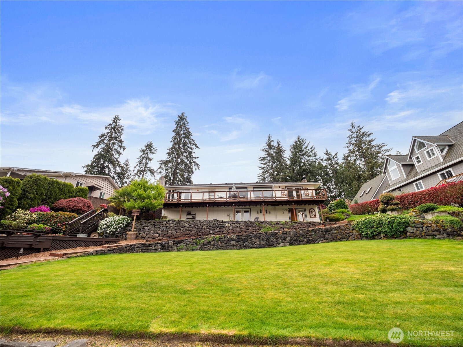 1119 Lake Vista Boulevard S