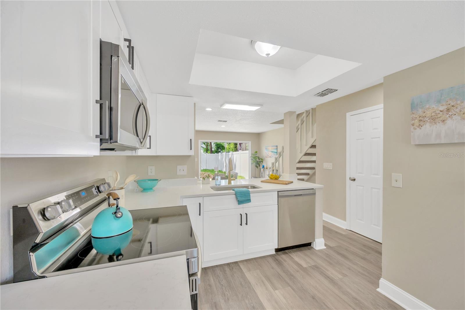 3304 Laurel View Drive