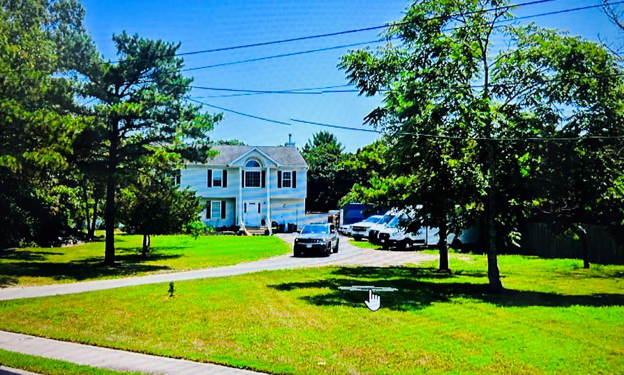 241 Middle Island Road