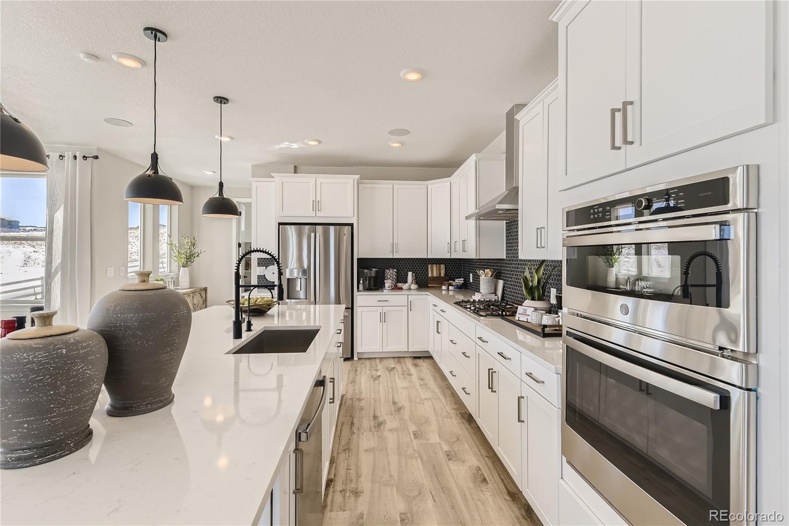 1720 Fox Trotter Point