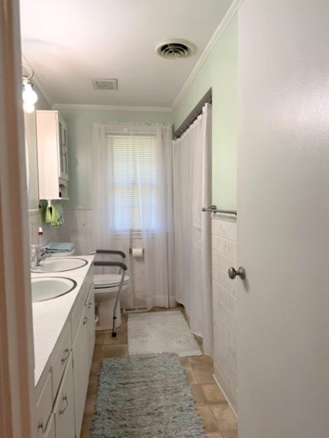 830 6th Street