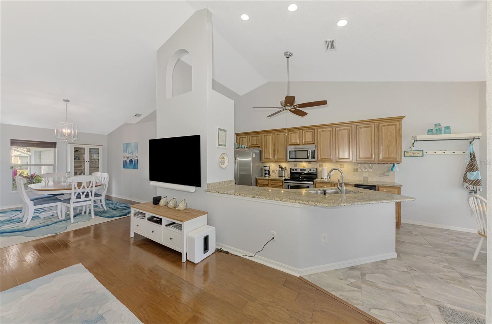 14429 Bridgeview Lane