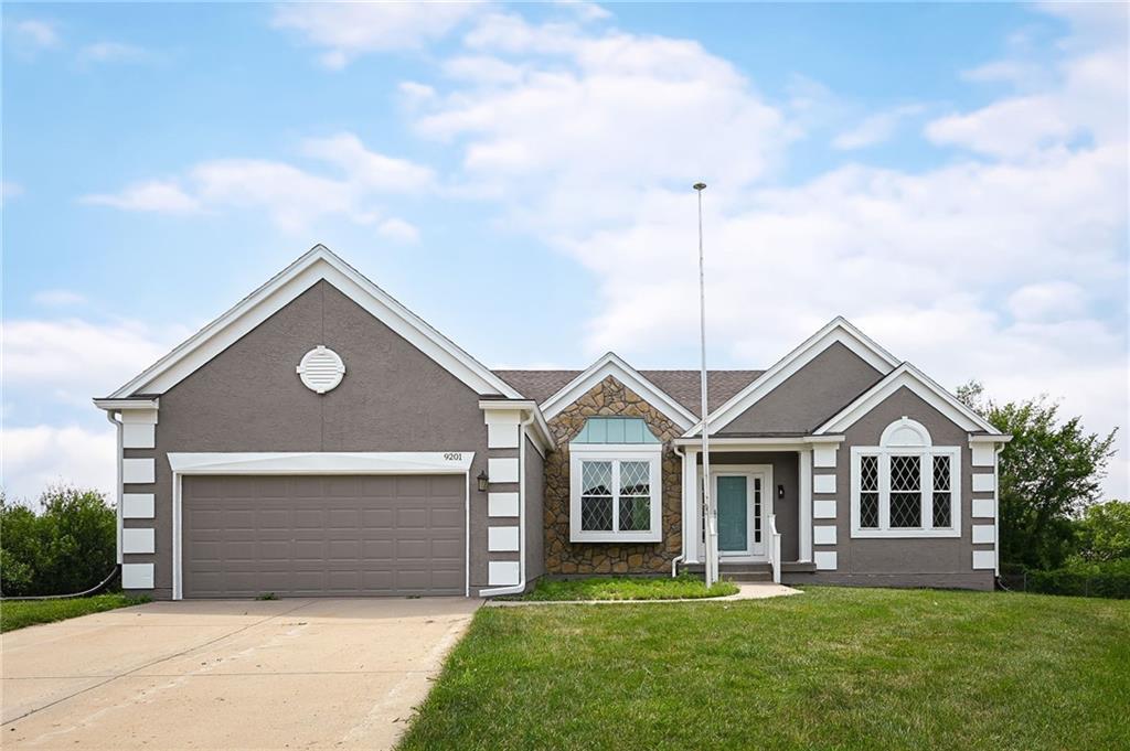 9201 N Charlotte Court