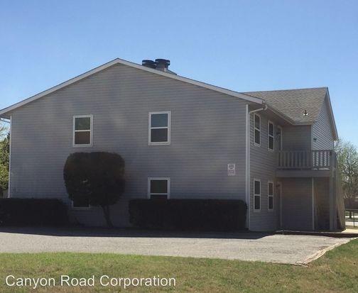 This is a spacious downstairs 2 bedroom, 1 bath unit with approximately 975 square feet and is located in a four-plex setting. It is equipped with refrigerator, stove, dishwasher, garbage disposal, washer/dryer hookups and fireplace. Features include dining room area off of the kitchen, separate utility room, spacious closets in both bedrooms, ceiling fans and ceramic tile.Listing broker is an owner of this property with real estate with license #071687Accepts Section 8(not OHFA)Tenant pays water and electric.Pets Welcome (2 PET LIMIT):1 Pet - $300 Deposit + $25/month Pet Rent2 Pet - $400 Deposit + $40/month Pet Rent