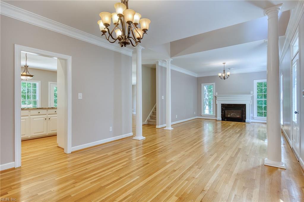 4904 Whitehaven Circle