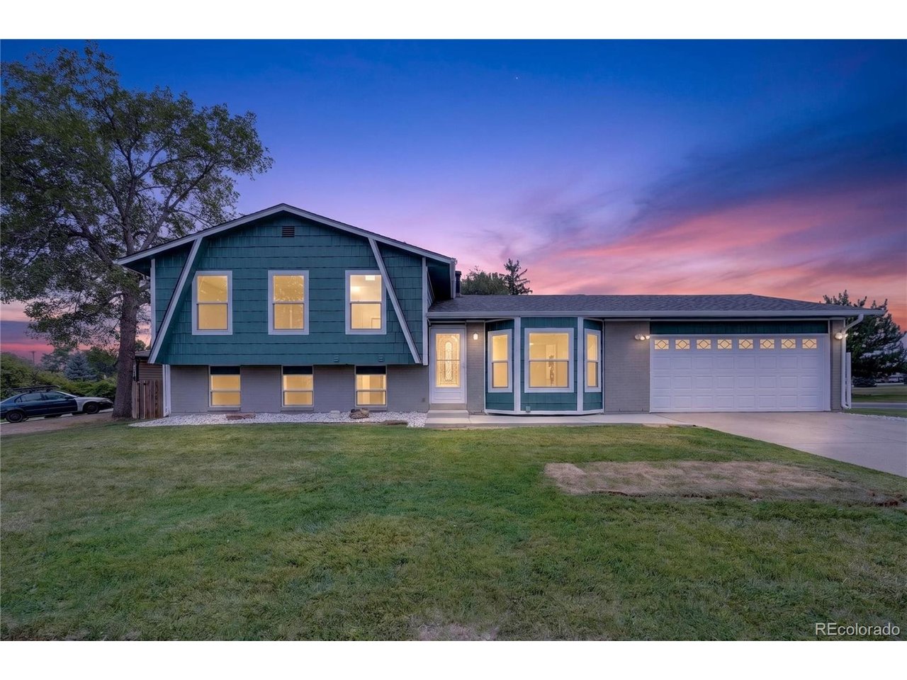 Great Property close to mayor commercial central