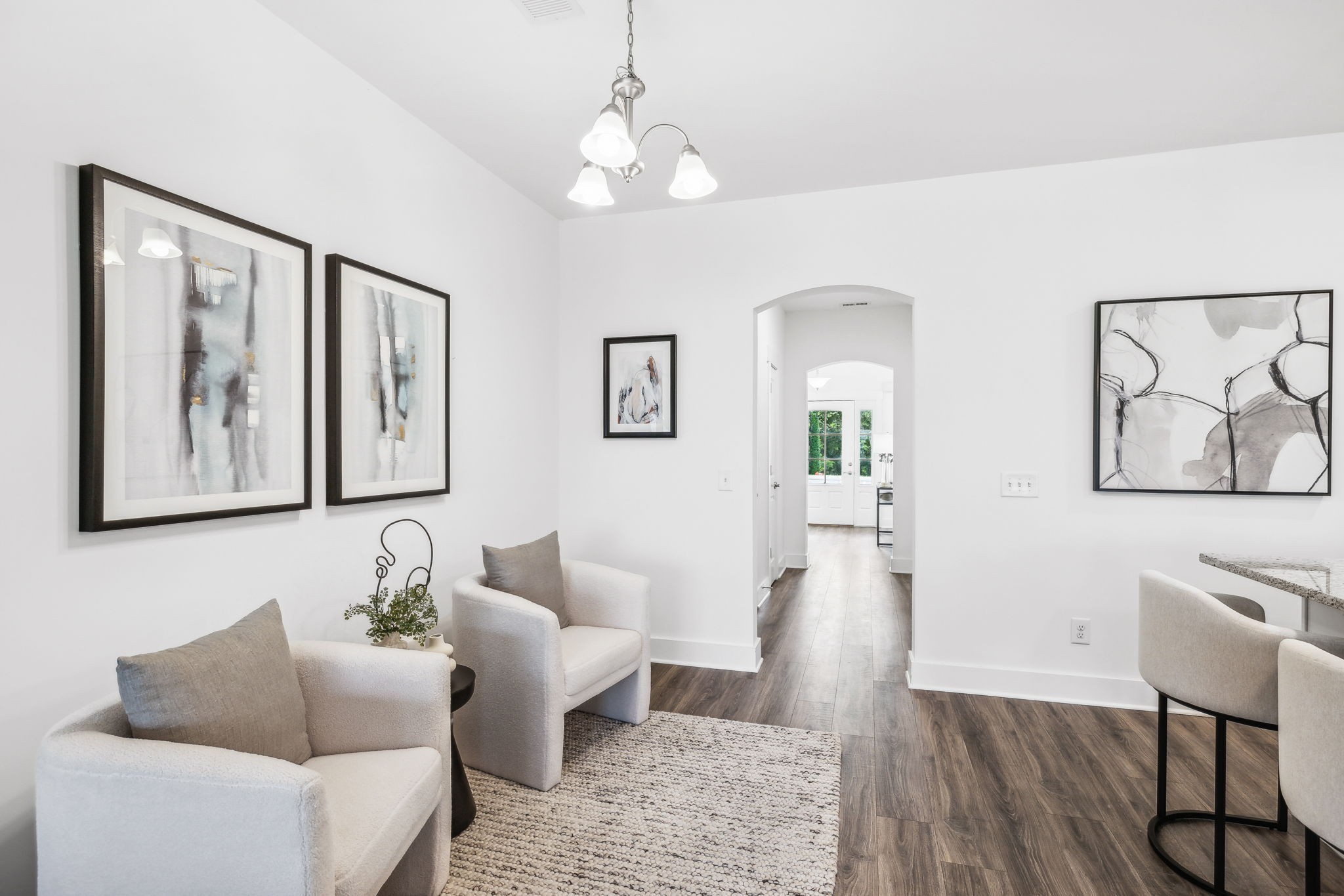 1086 Sweetleaf Dr