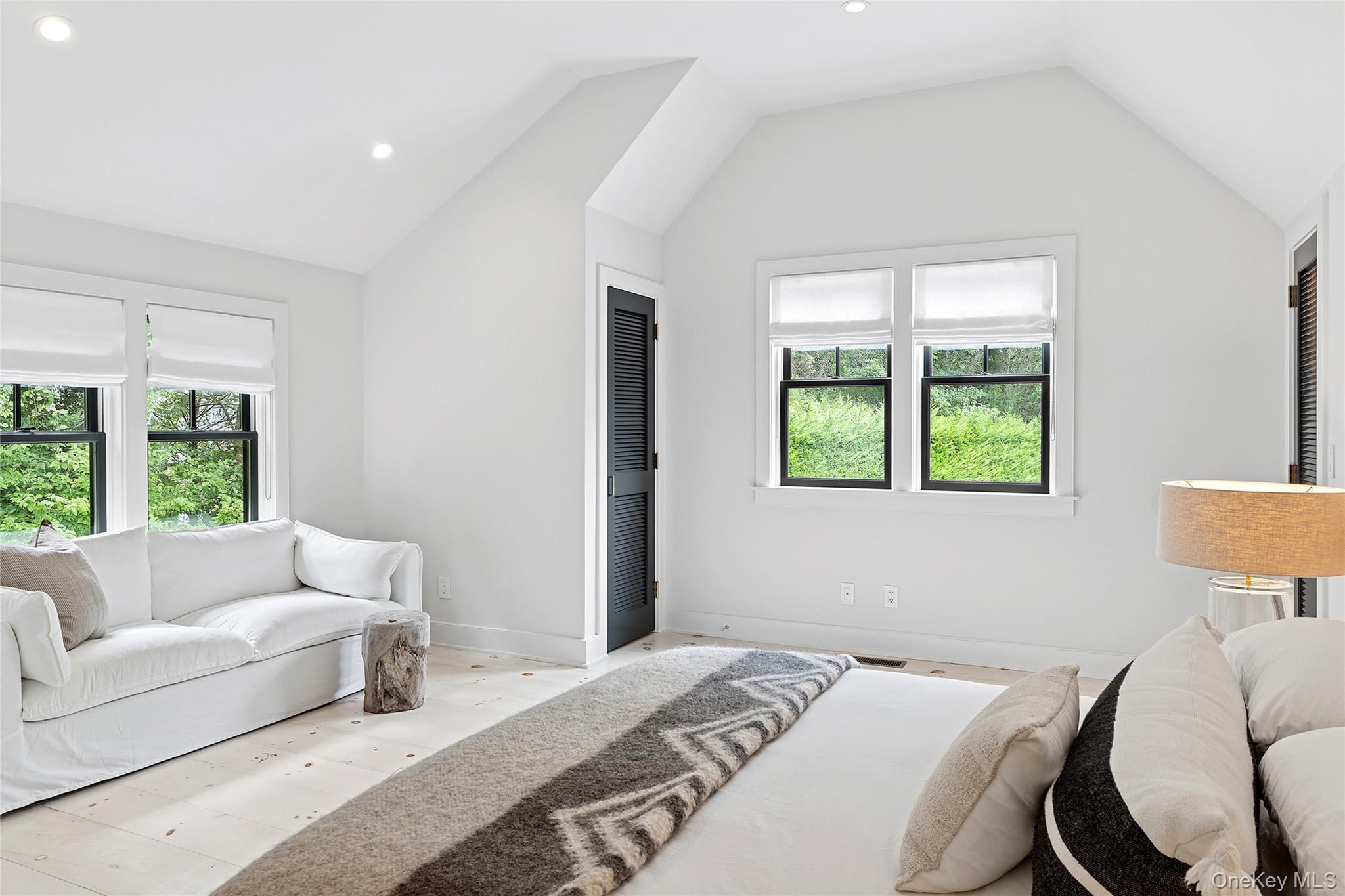 42 Hedge Row Lane