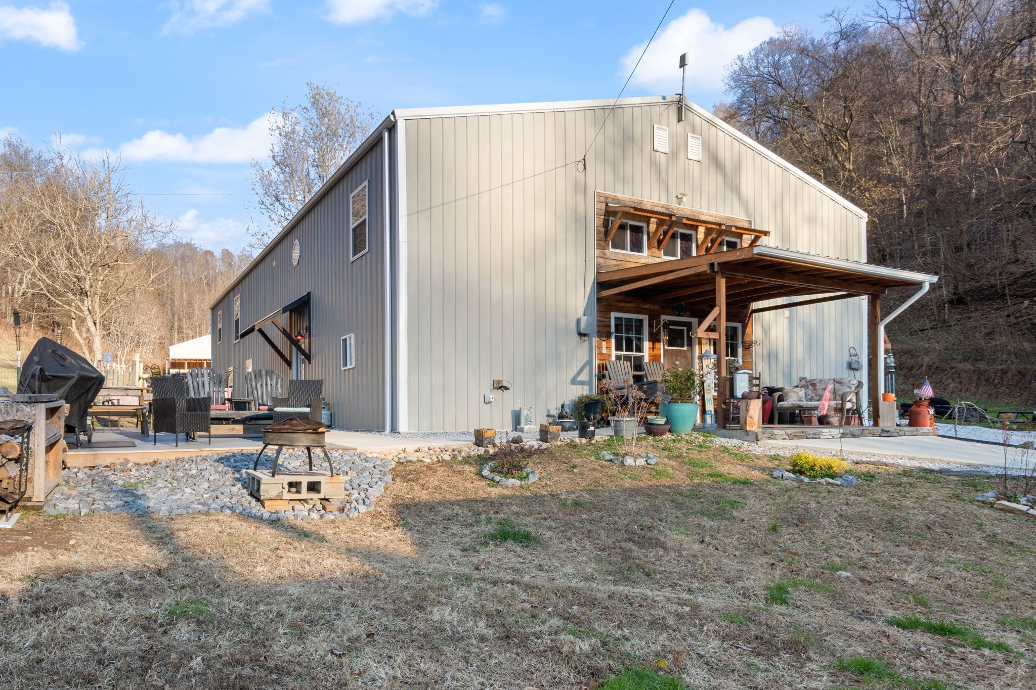 53 Friendship Hollow Rd N Pleasant Shade, Tennessee 37145 2493776 Tennessee Real Estate
