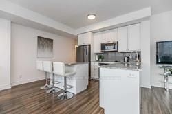 9600 N Yonge St 611