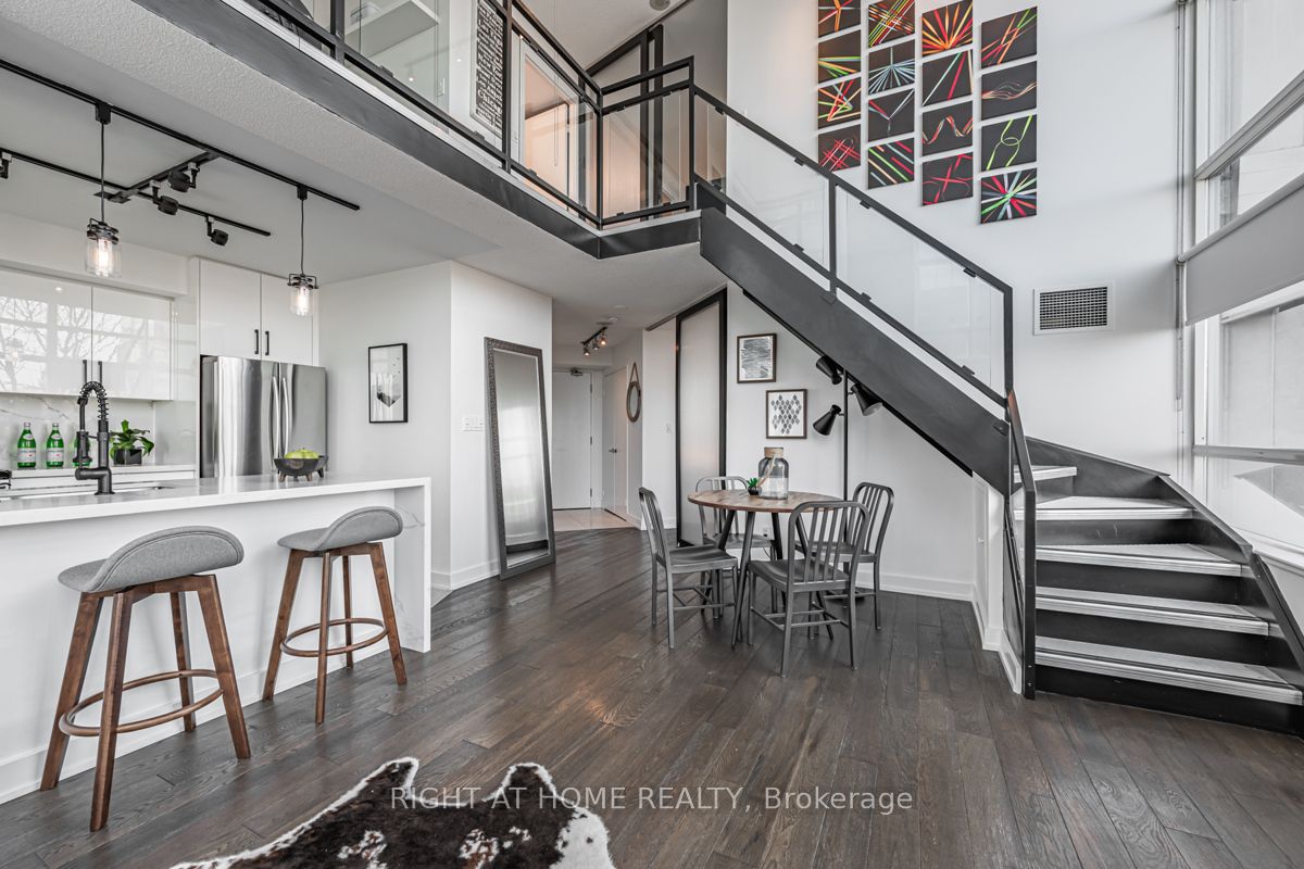 200 Manitoba St 235
