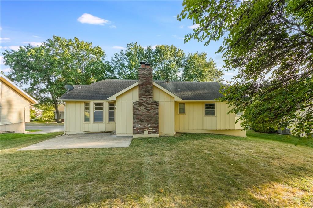 3600 NE 76th Terrace