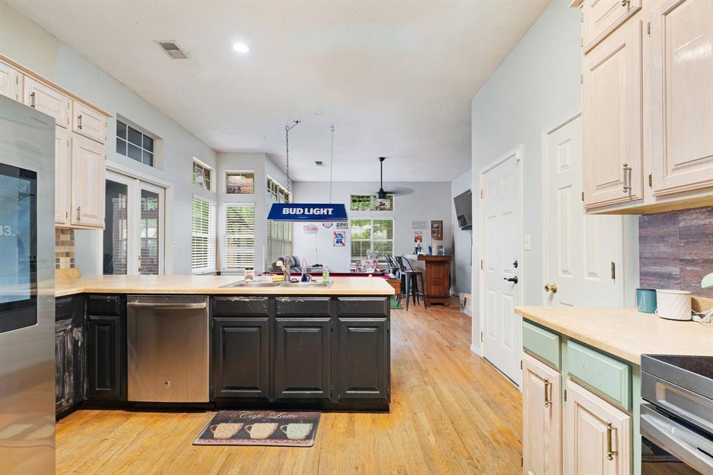 455 Timber Lakes Dr