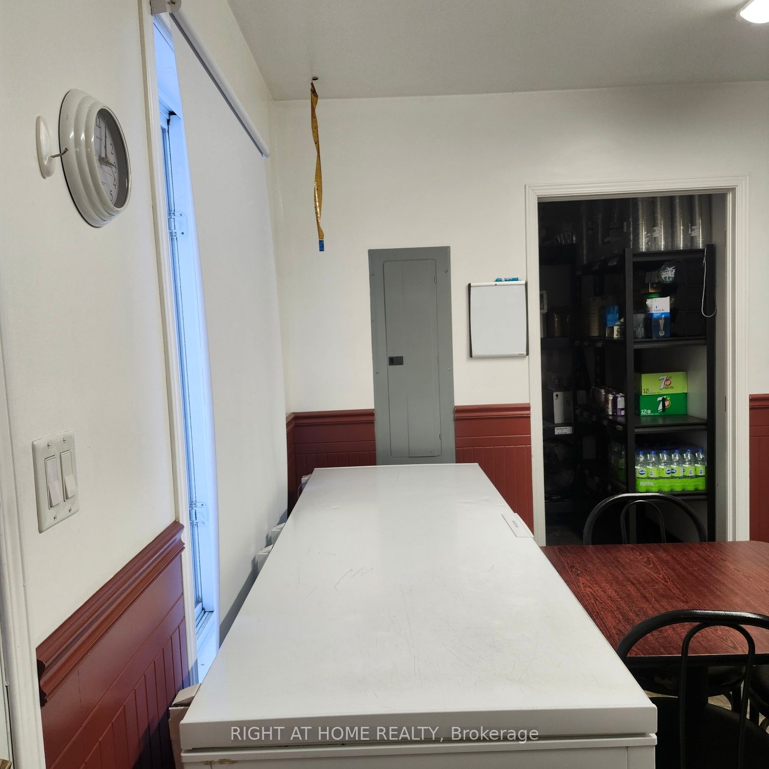 280 Nipissing St