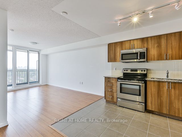 800 W Lawrence Avenue West Ave 1324