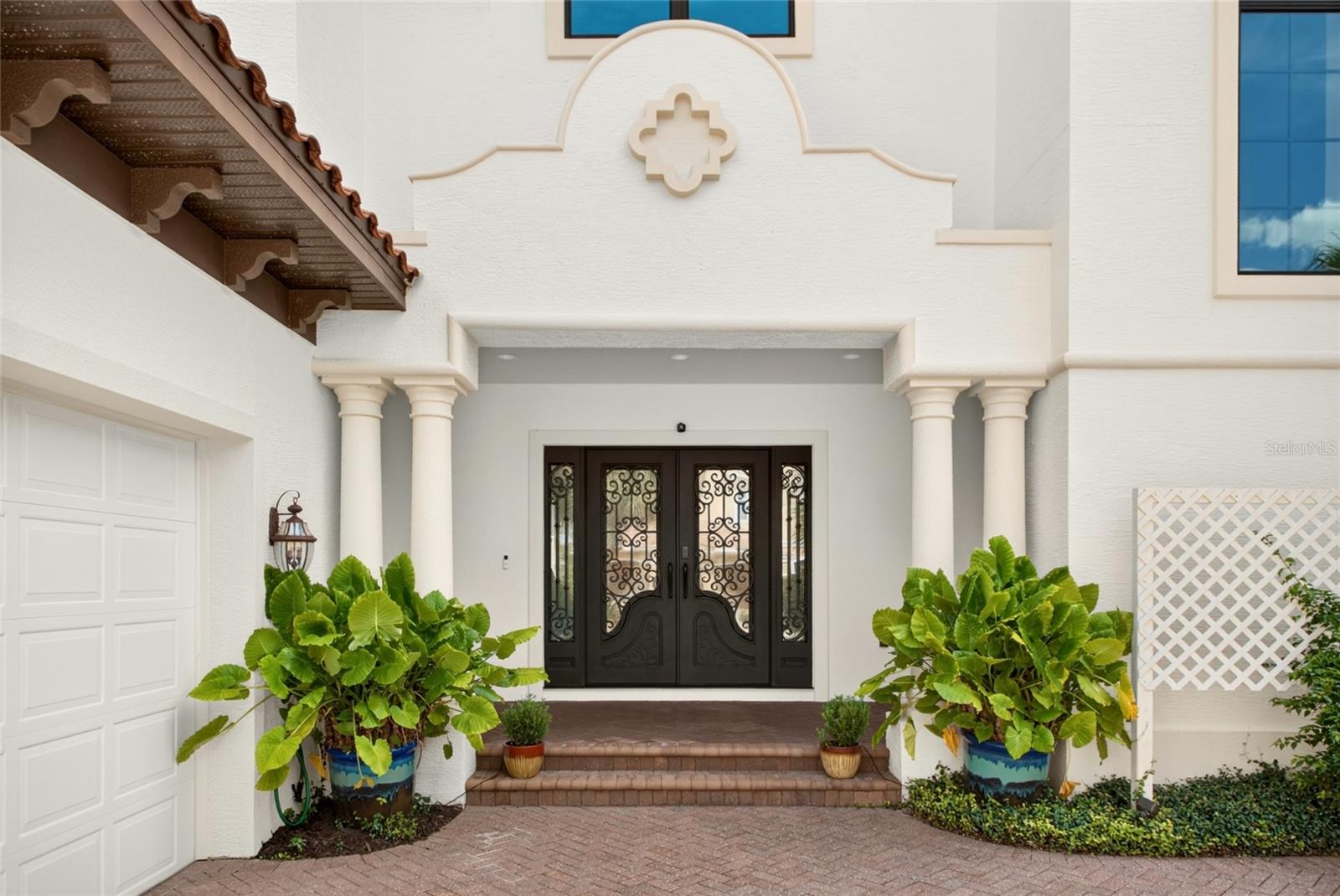 6 Ocean Ridge Boulevard N