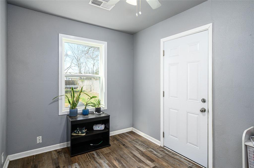 2106 N Alexander Street