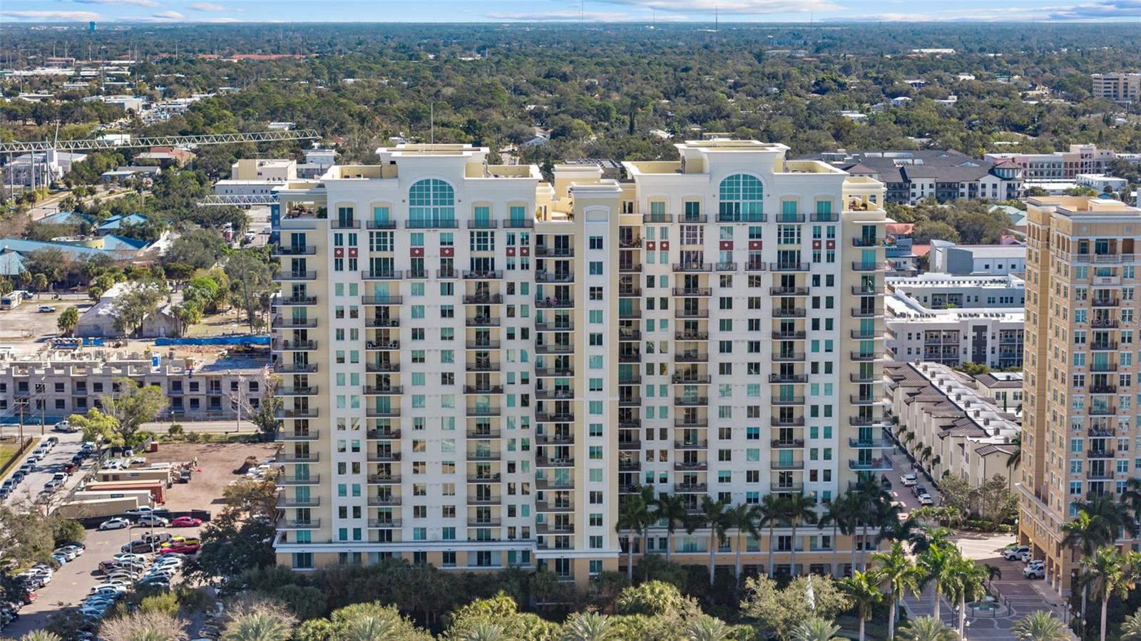 800 N Tamiami Trail 1512