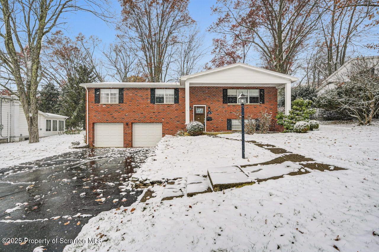 604 Oak Lane