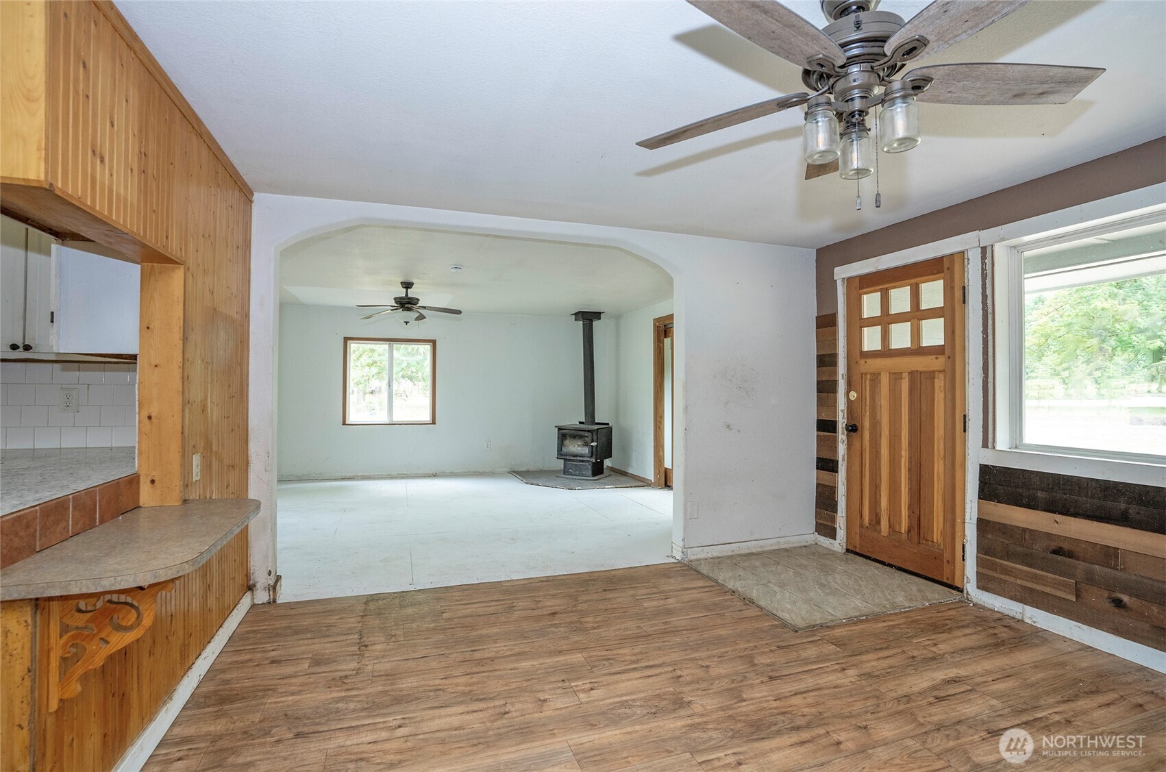 11 E Mox Chehalis Road