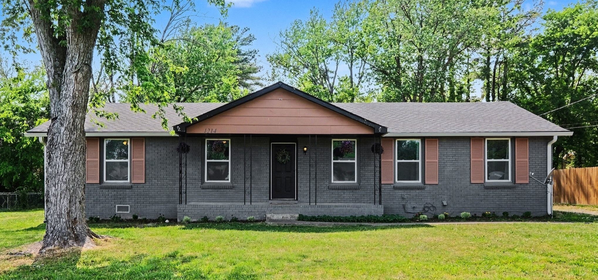 1214 Rutherford St — sold