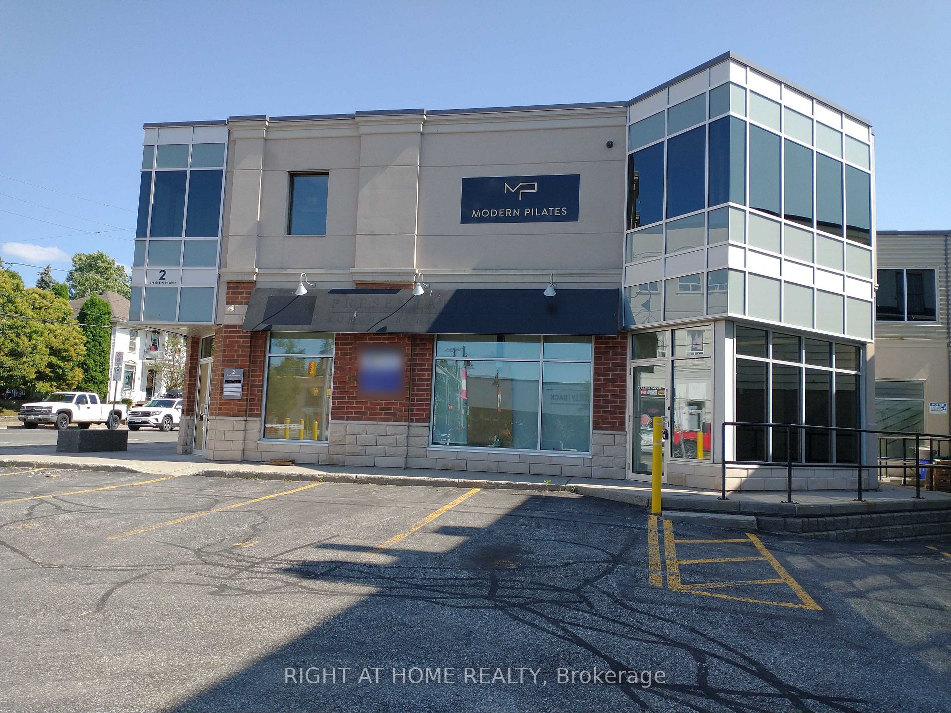 2 W Brock St 5B