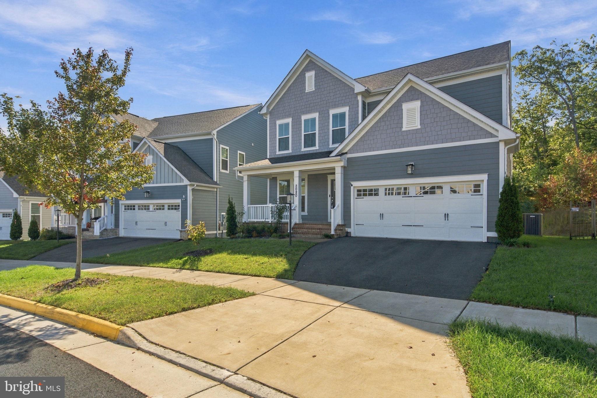 2020 Silver Sycamore Lane