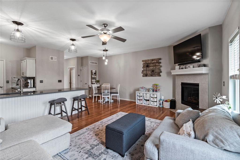 4004 NW 94th Terrace