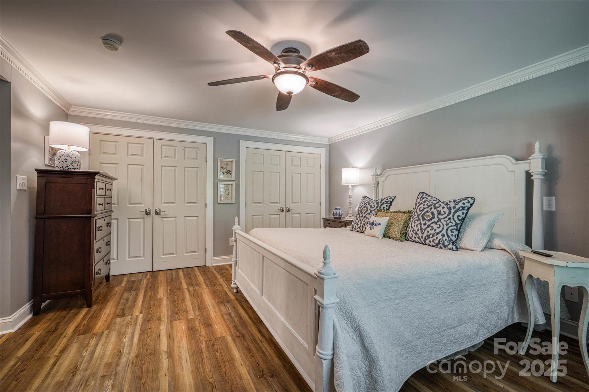 1026 Shelby Lane