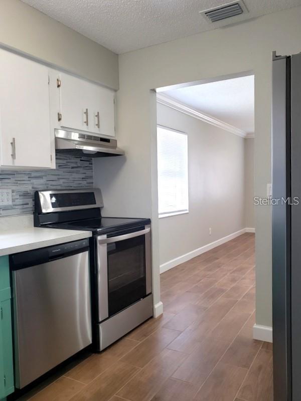 1104 28th Avenue W B