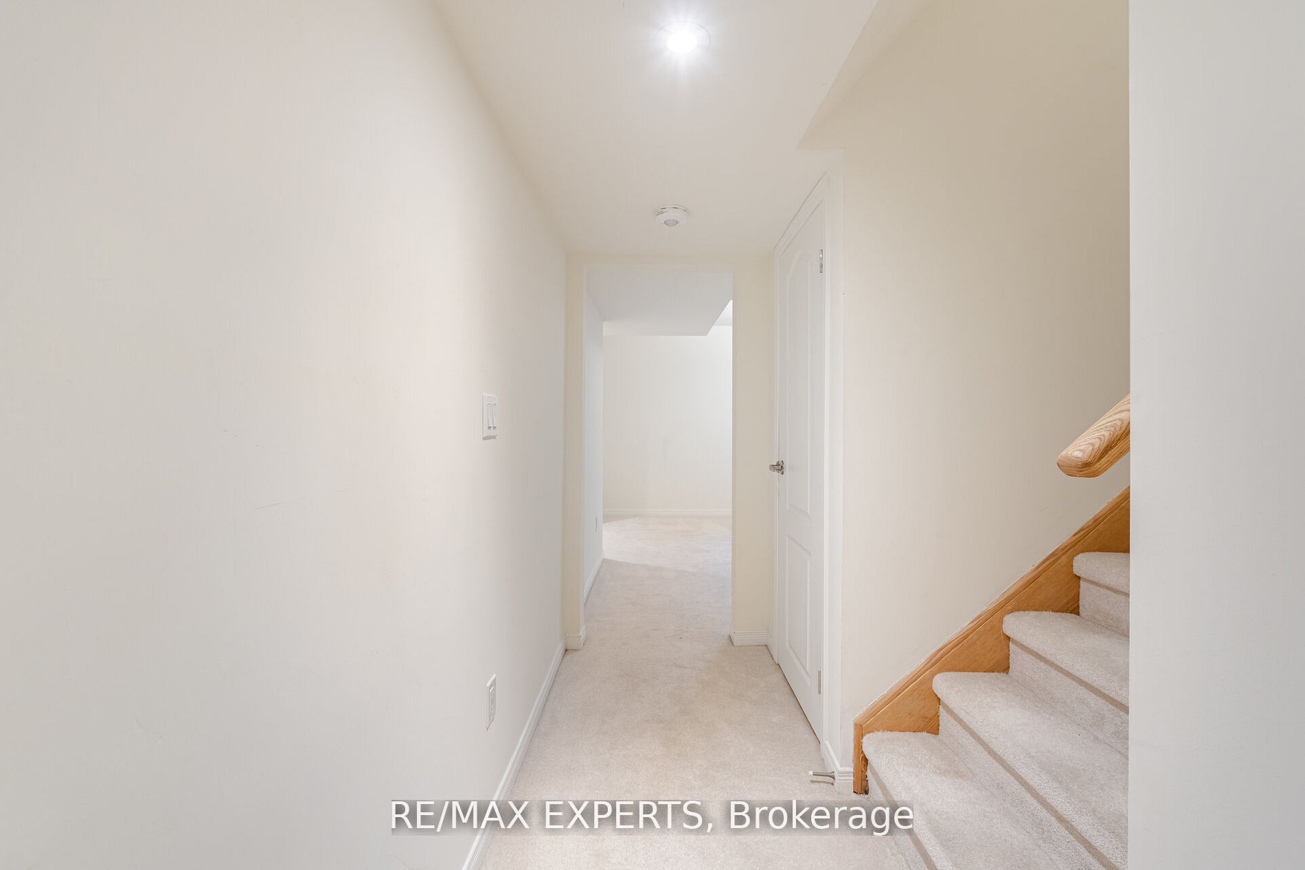 3 Grayson Rd