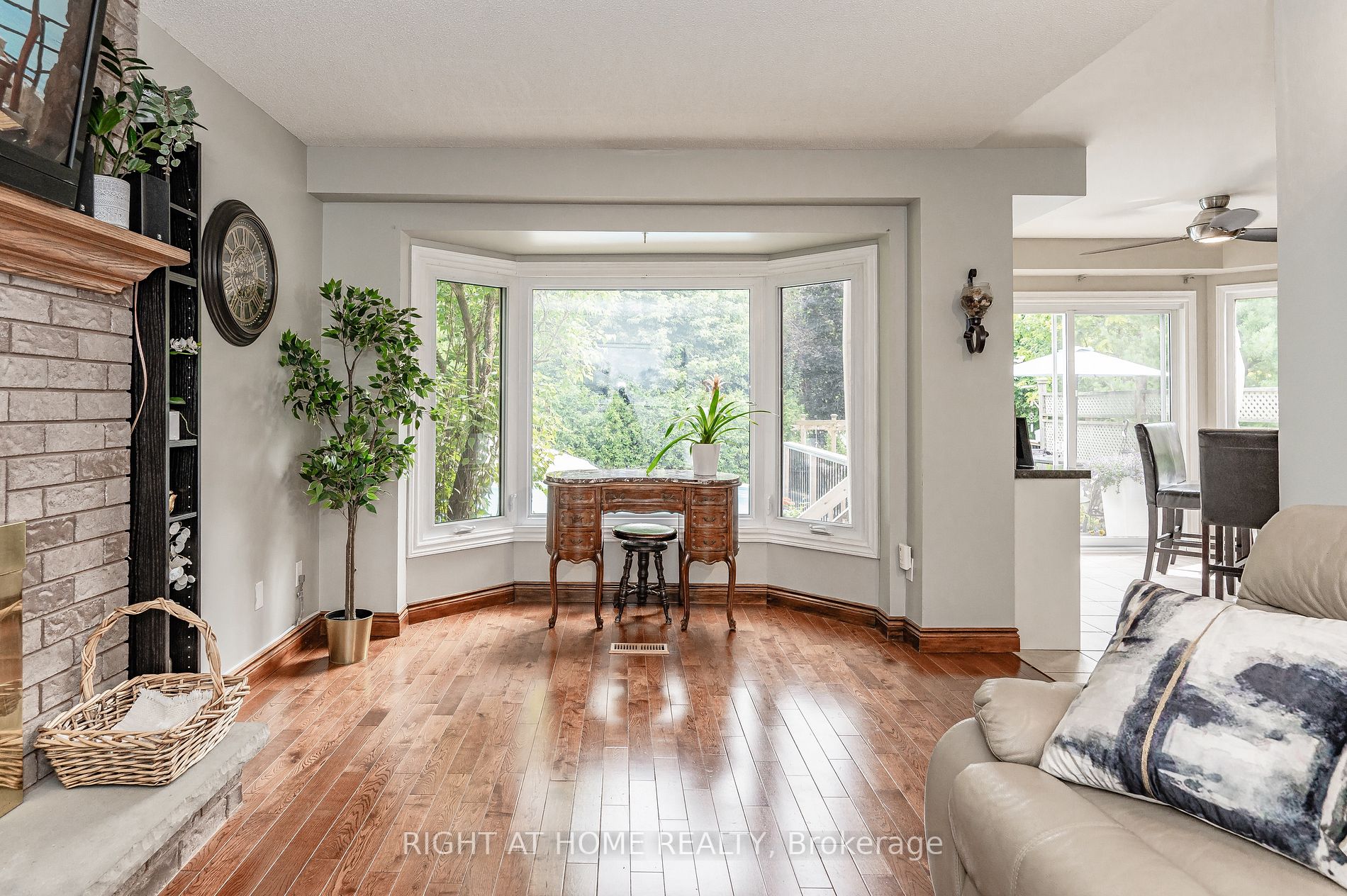 3332 Springvale Crt