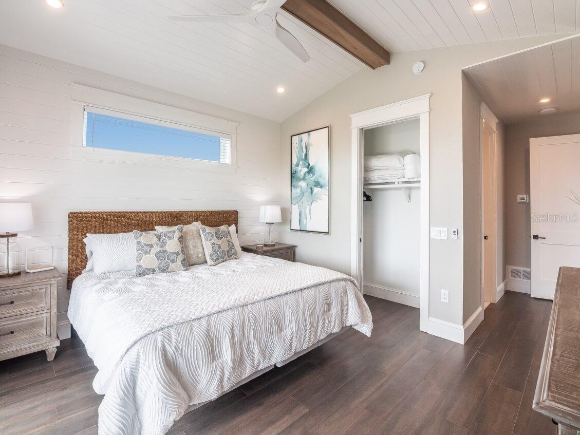 421 Alamanda Road