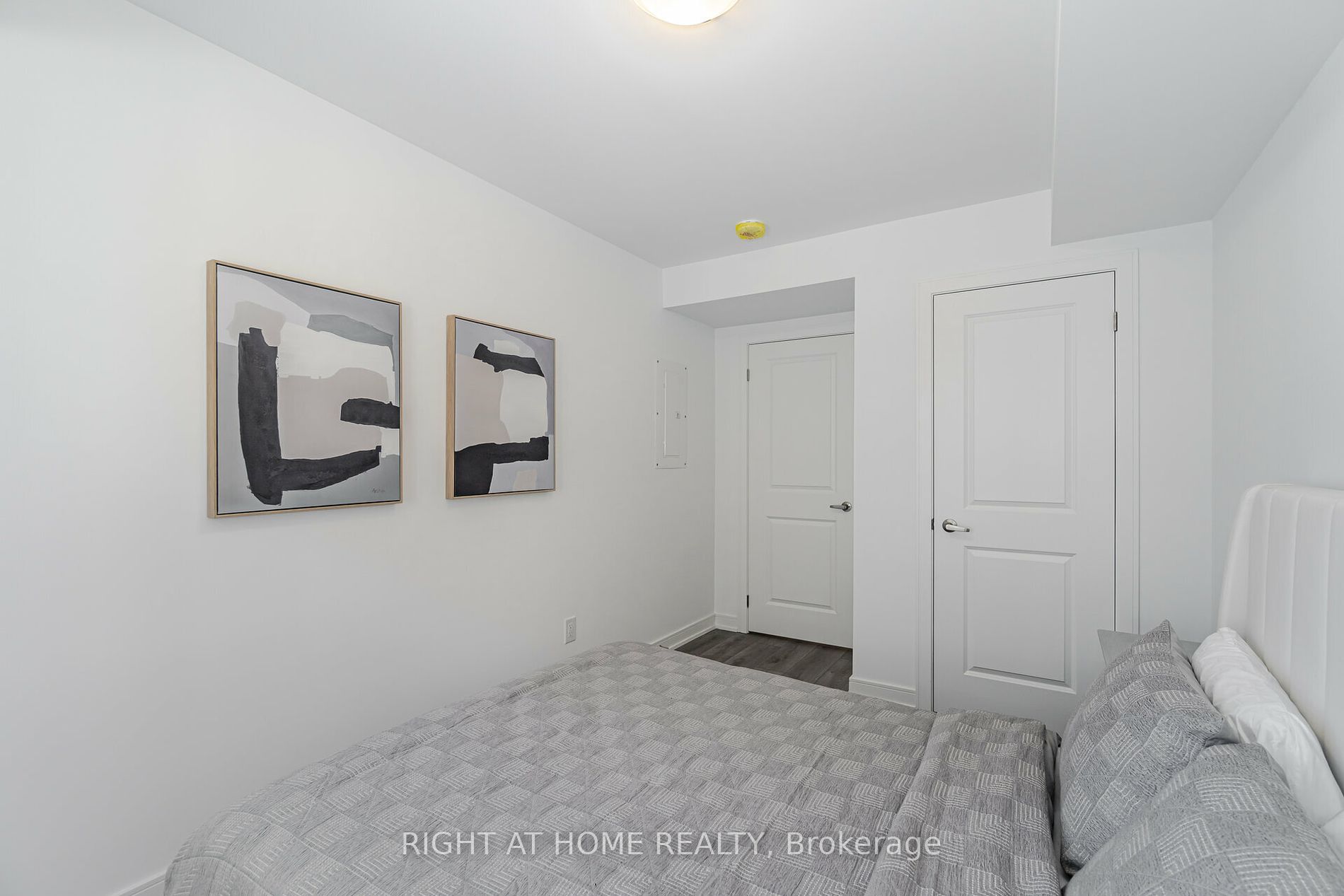 44 Magnolia Lane 24