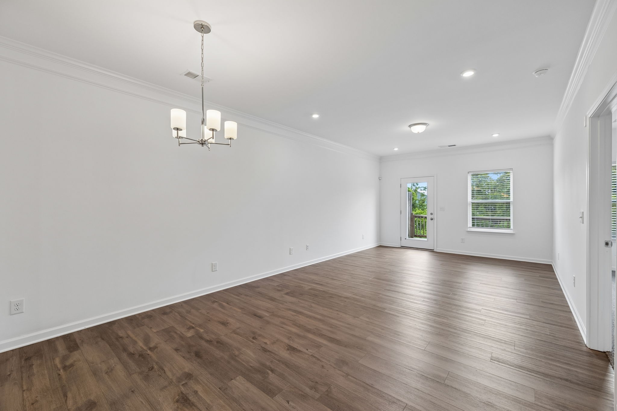 932 Millstream Dr