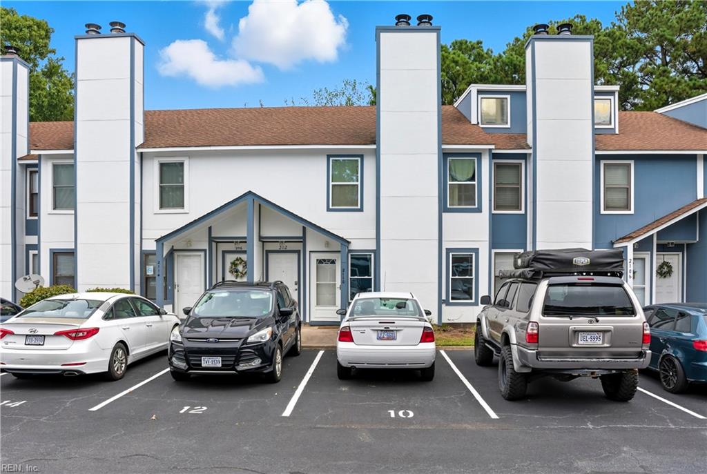 2110 Point Hollow Court, Virginia Beach, VA 