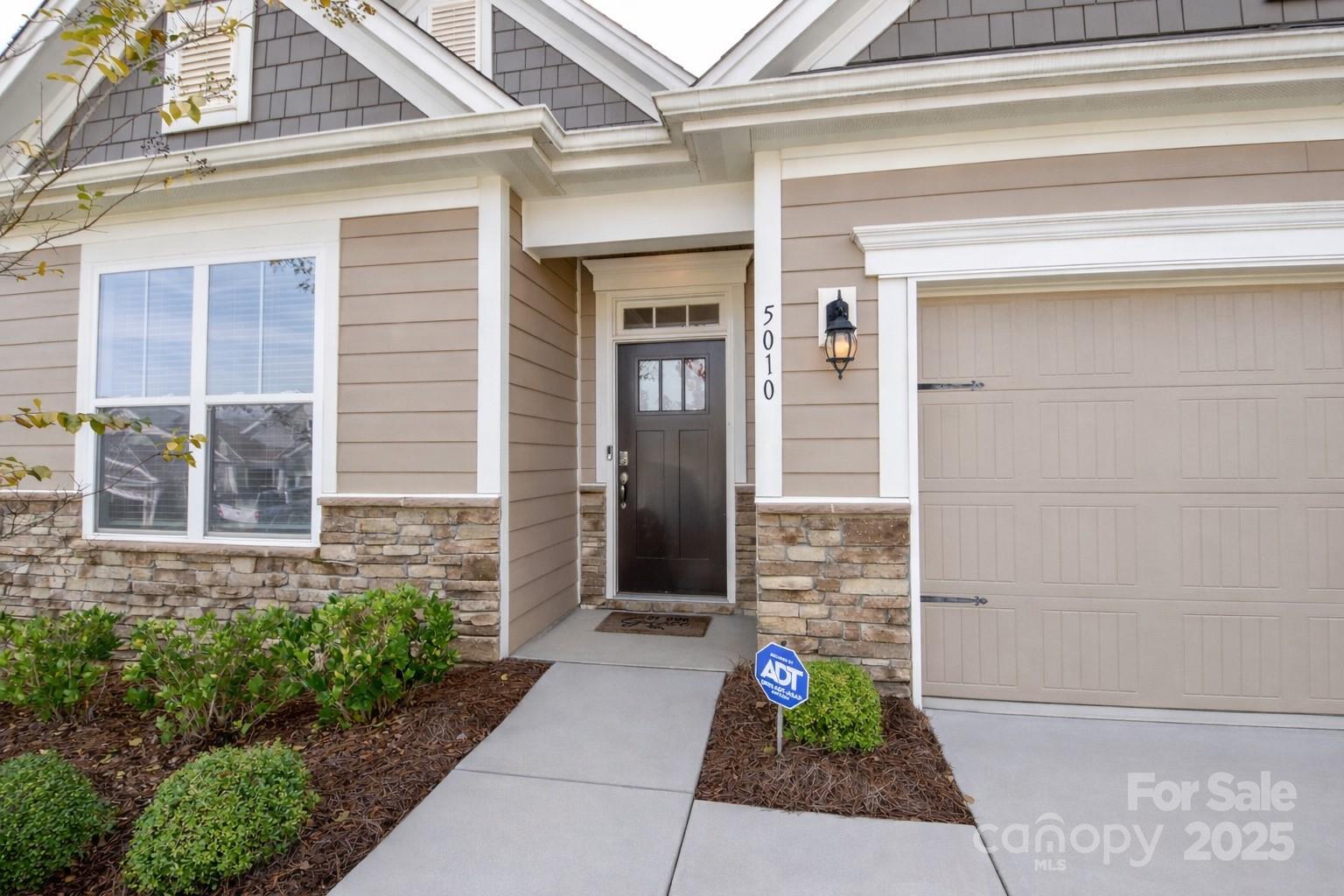 5010 Grand Champion Court