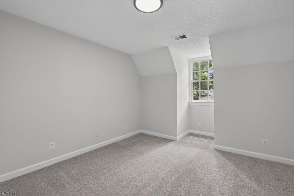 3312 Upper Palace Green