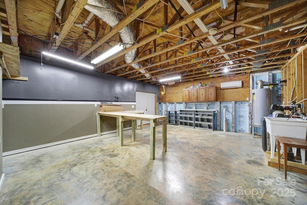 4394 Mountain Creek Road