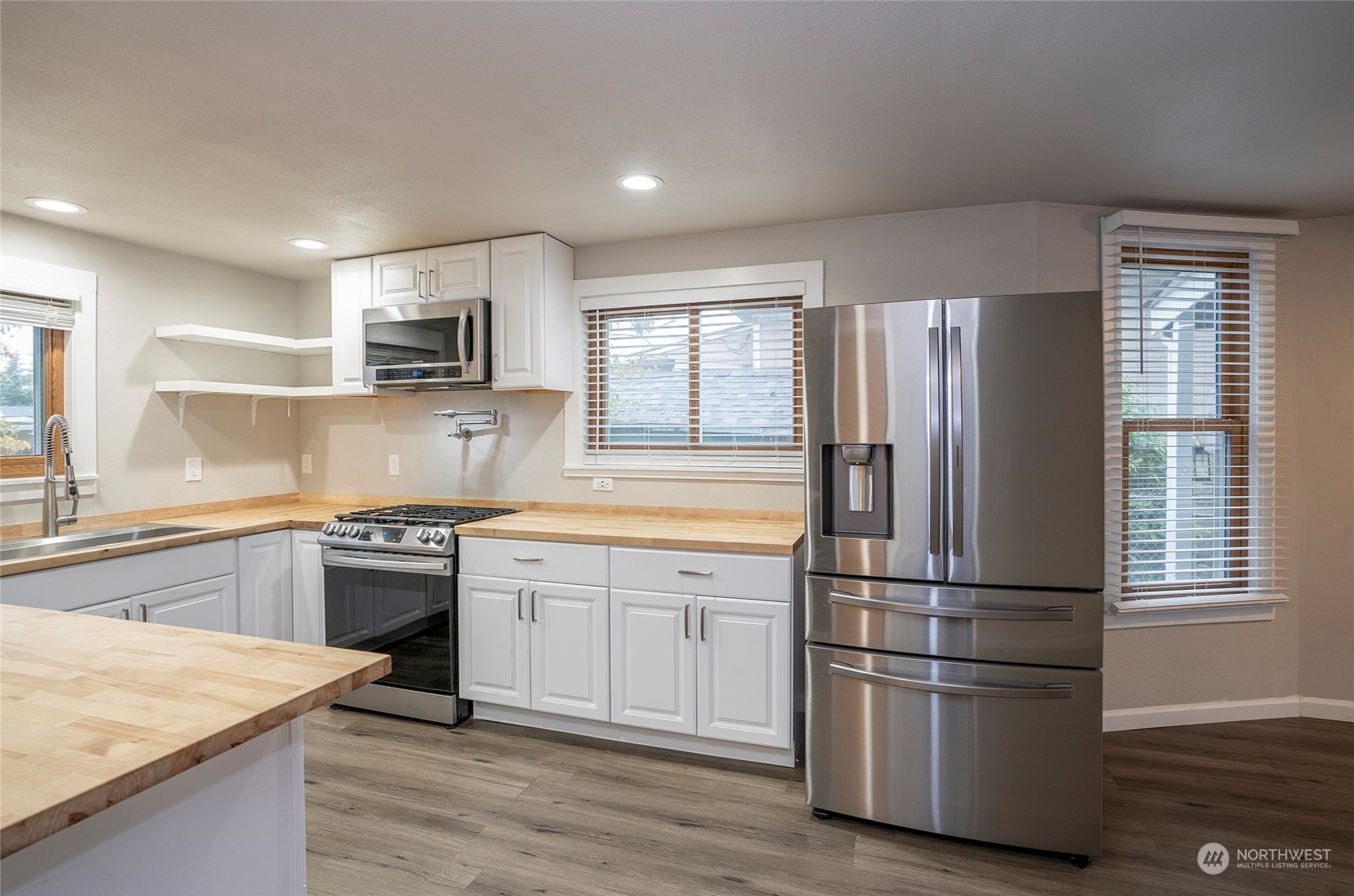 1017 E 59th