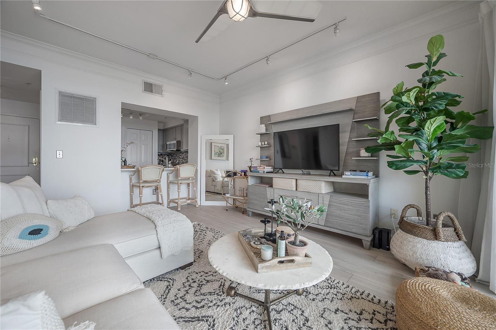 345 Bayshore Boulevard 1803