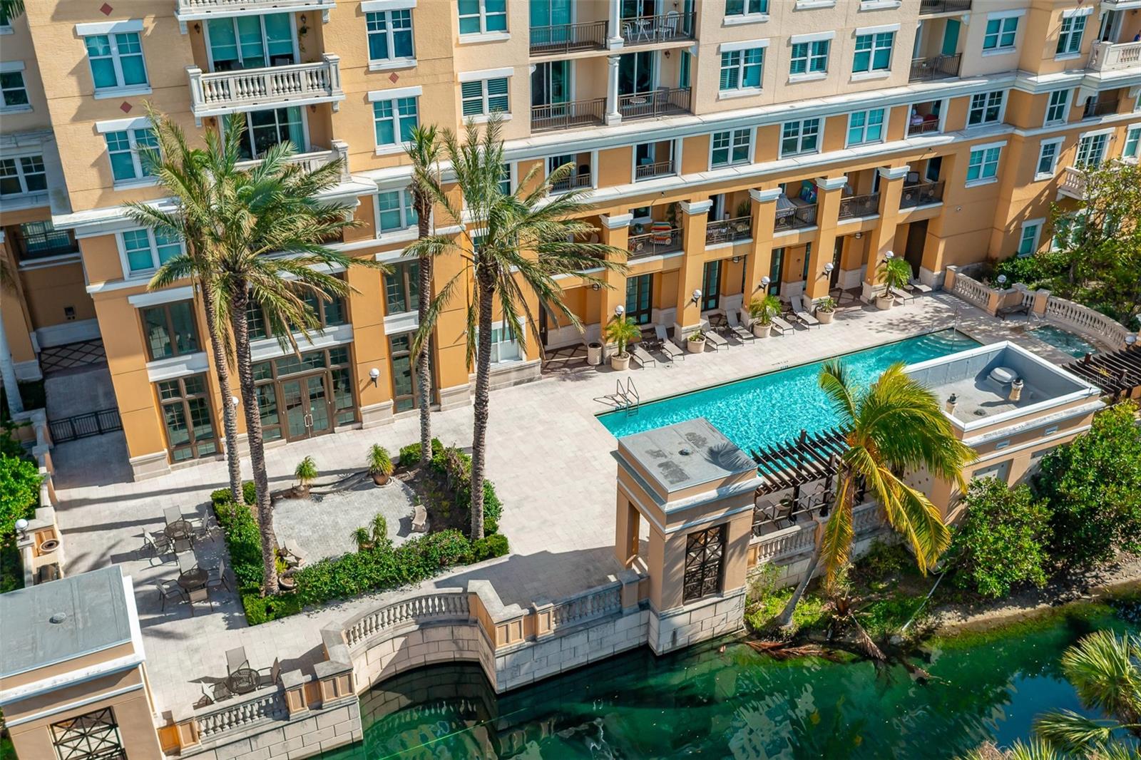 750 N Tamiami Trail 314