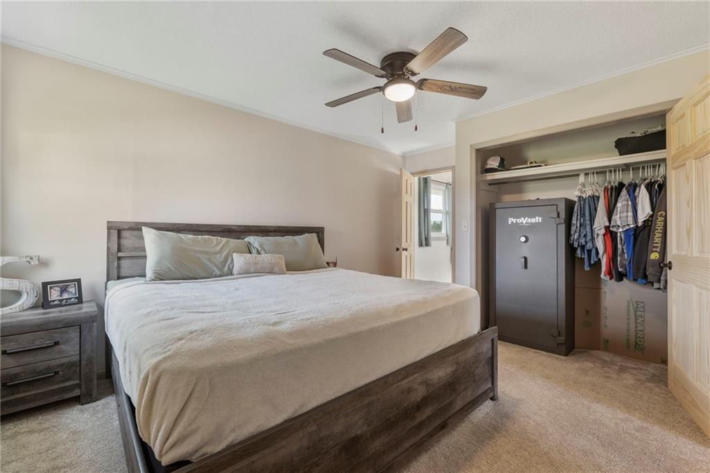 32241 NE Neosho Road